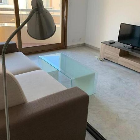 Apartment In Νίκαια Εξωτερικό φωτογραφία
